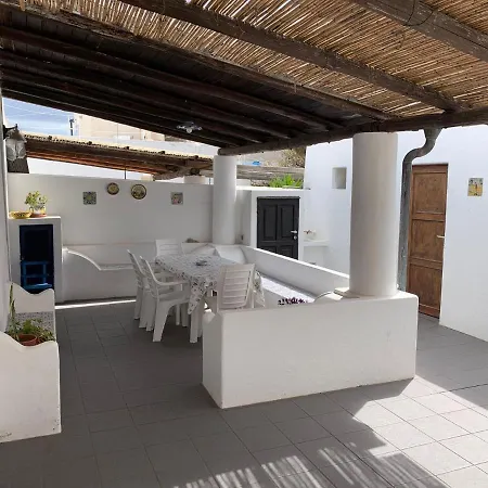 Casa Cristian * Στρόμπολι